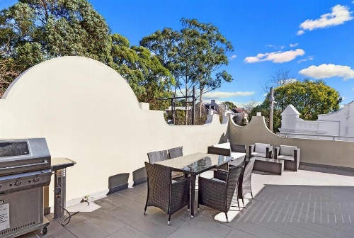The Banq Apartments by Urban Rest image 13