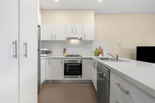 The Banq Apartments by Urban Rest image 7